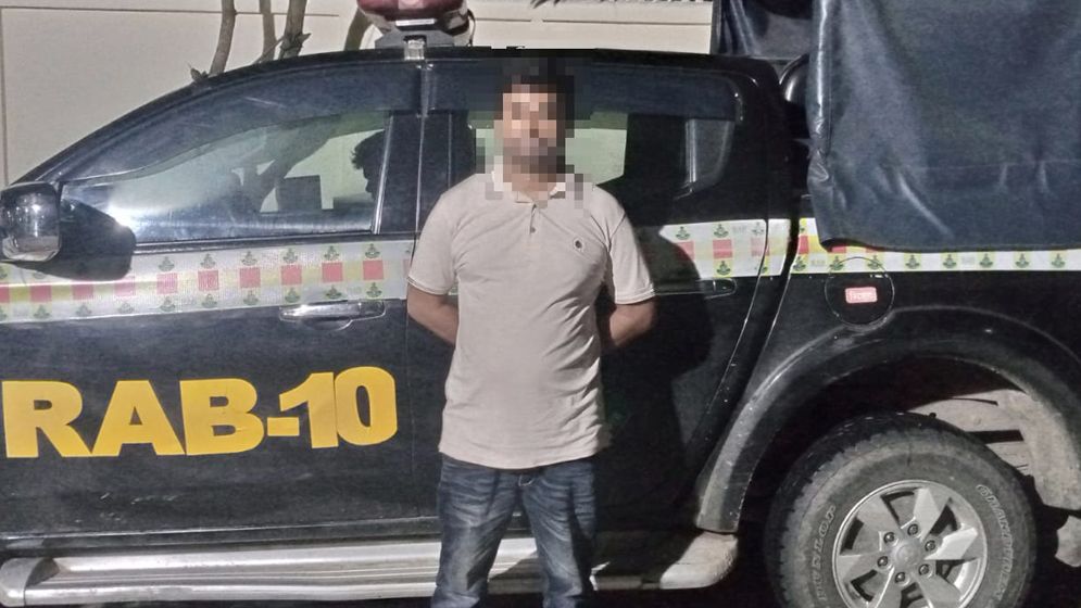 সরকারি কর্মকর্তাদের নামে ভুয়া হোয়াটসঅ্যাপ খুলে প্রতারণা, গ্রেফতার ১