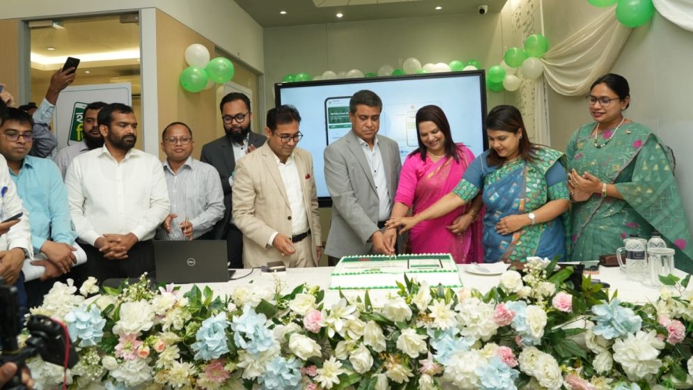 চালু হলো ‘হ্যালো ডিসি’ অ্যাপ, এক ক্লিকেই মিলবে জেলা প্রশাসনের সেবা