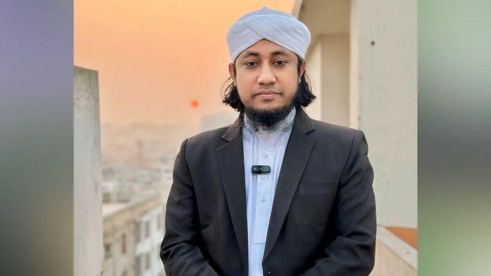 জামায়াত এমপির ‌‘ব্যক্তিগত মুহূর্তের’ ভিডিও ভাইরাল, যা বললেন তাহেরী
