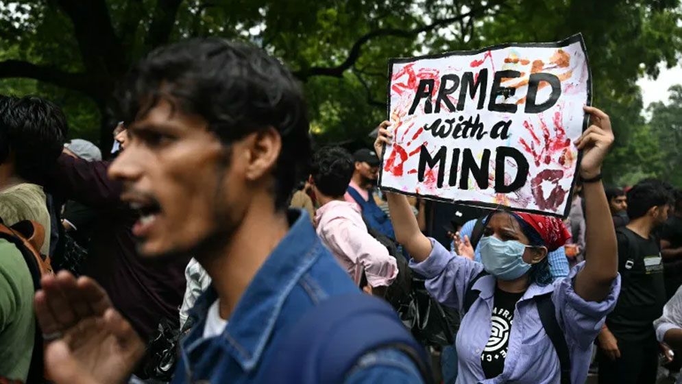 জেন-জির ক্ষোভে আতঙ্কিত মোদি সরকার