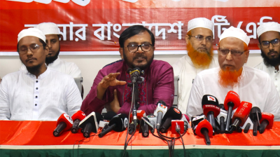 ৫ মে’র নৃশংসতা দেখে সবাই কেঁদেছে, ৫ আগস্টে সবাই রাস্তায় নেমেছে: মঞ্জু