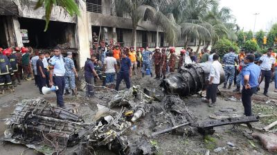 তদারকি শিথিলতায় অরক্ষিত আকাশ