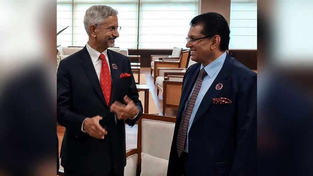 ম্যানিলায় খলিলুর-জয়শঙ্করের শুভেচ্ছা বিনিময়