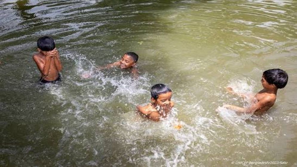 সাঁতার হোক ‘সপ্তম টিকা’