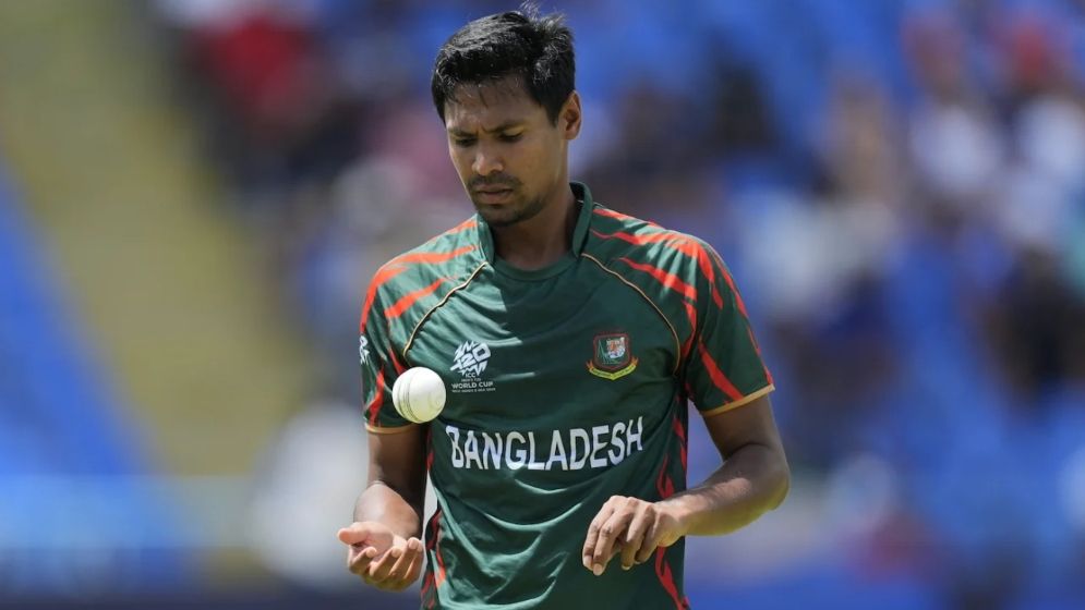 দ্য হান্ড্রেড থেকে ছিটকে গেলেন মোস্তাফিজ