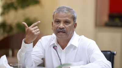 রাষ্ট্রপতি পদে যাকে যোগ্য মনে করেন আসিফ নজরুল
