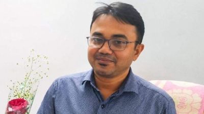 নারী চিকিৎসককে ডরমিটরির কক্ষে সময় কাটানোর প্রস্তাব, তত্ত্বাবধায়ক বরখাস্ত