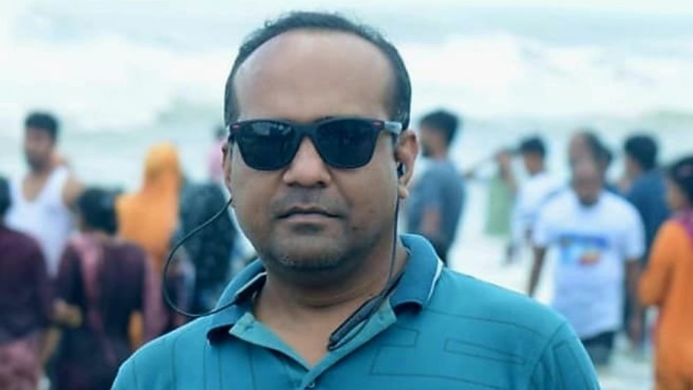 রায়পুরা উপজেলা স্বাস্থ্য কমপ্লেক্সের চিকিৎসককে ইয়াবাসহ গ্রেফতার