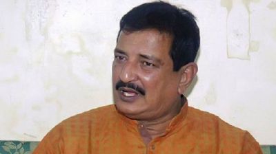 ‘১৮ বছরের কম বয়সিরা যেন মোবাইল ফোন ব্যবহার করতে না পারে’