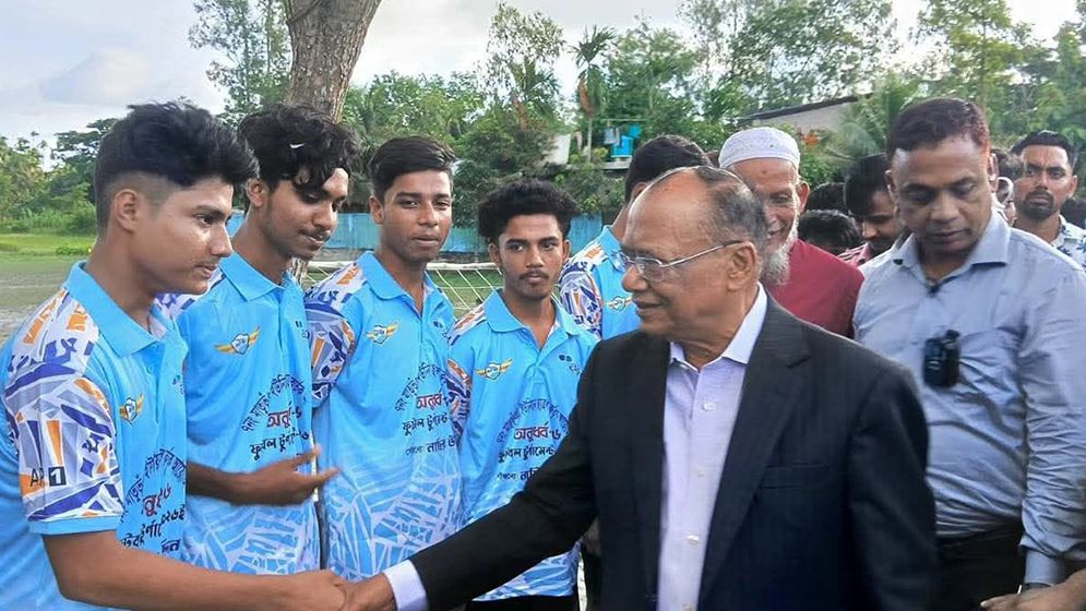 দেশে রাজনৈতিক স্থিতিশীলতা থাকলে দ্রুত উন্নয়ন হবে