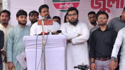 নির্বাচন কমিশনকে নিয়ন্ত্রণ করতেই দলীয় ব্যক্তিকে নিয়োগ দেওয়া হয়েছে