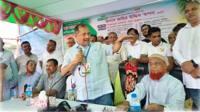 প্রত্যেক শিক্ষার্থীকে অন্তত একটি গাছ লাগিয়ে পরিচর্যার দায়িত্ব নিতে হবে: তথ্যমন্ত্রী