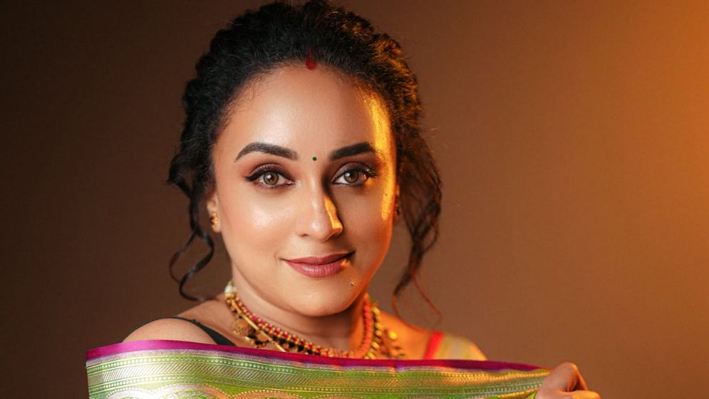 ছাত্র আন্দোলন নিয়ে বিতর্কিত মন্তব্যের জেরে বিপাকে ভারতীয় অভিনেত্রী