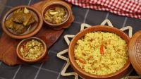 বৃষ্টির দিনে গরুর মাংসের ভুনা খিচুড়ি