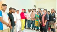 যুগান্তর সম্পাদকের ত্রিশাল আগমনে স্বজনদের শুভেচ্ছা