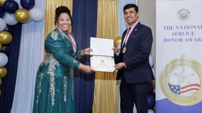 ‘প্রেসিডেন্সিয়াল ন্যাশনাল সার্ভিস অনার অ্যাওয়ার্ড’ পেলেন নবযুগ সম্পাদক শাহাব সাগর
