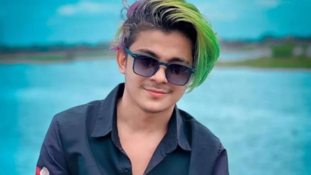 লাইভে এসে বউয়ের শাড়ি দিয়ে আত্মহত্যার চেষ্টা, গ্রেফতার প্রিন্স মামুন