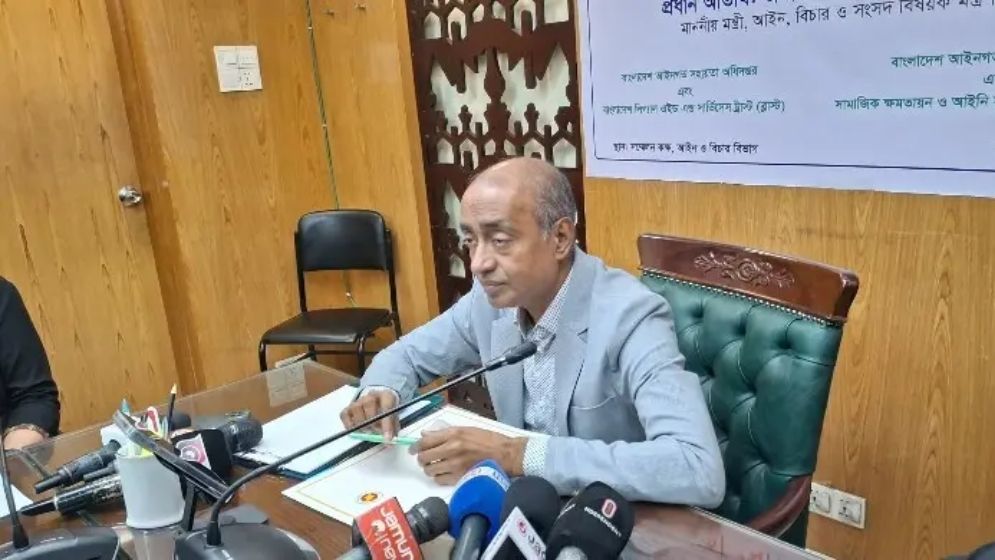 ট্রাইব্যুনালের বিচার নিয়ে এইচআরডব্লিউ’র পর্যবেক্ষণ আমলে নেওয়া হয়েছে: আইনমন্ত্রী
