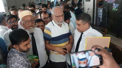 ট্রাইব্যুনালে হাজির করা হয়েছে লতিফ সিদ্দিকীকে
