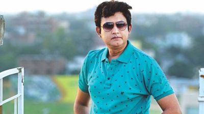 প্রথমবার গান লিখেছেন আমিন খান