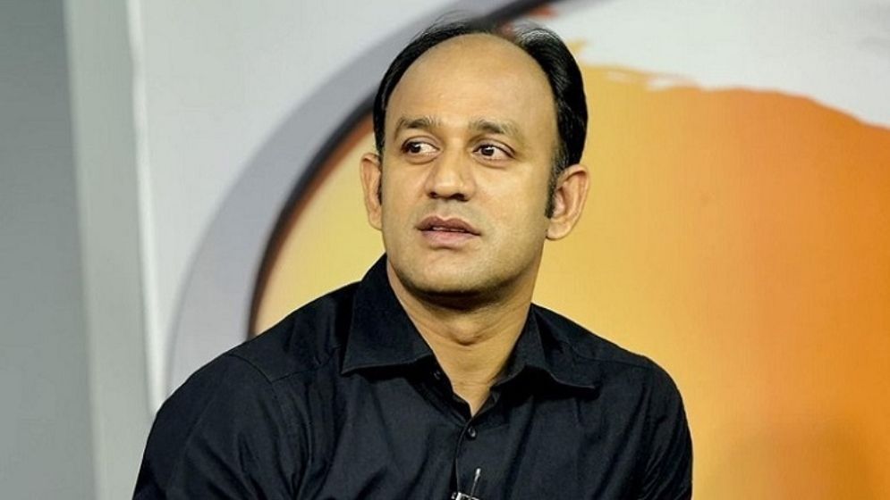 আরও দুই মামলায় জামিন পেলেন ব্যারিস্টার সুমন