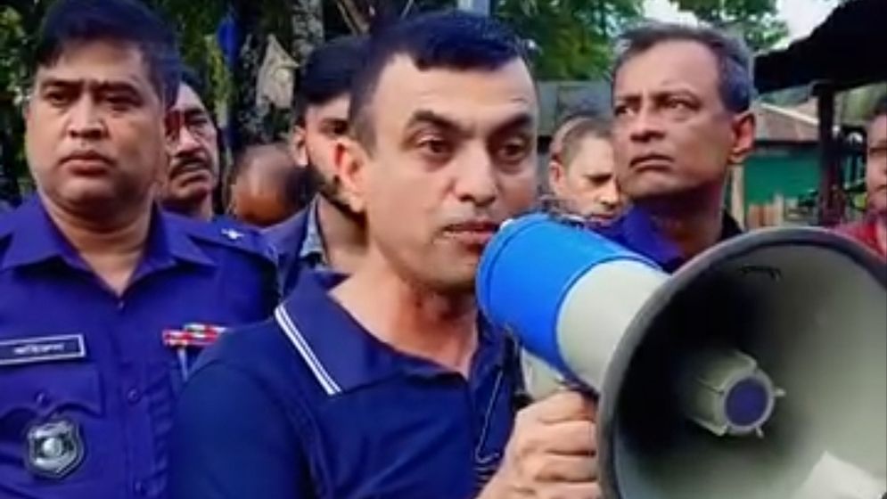অপরাধীদের সঙ্গে নিয়ে ওসির কক্ষে চা খাওয়ার দিন শেষ