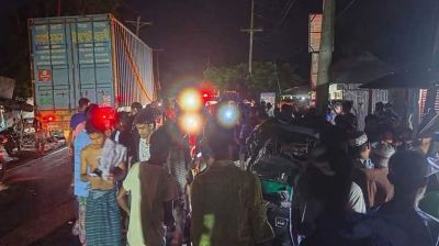 ঝালকাঠিতে বাস-মাহিন্দ্রার মুখোমুখি সংঘর্ষে নিহত ২