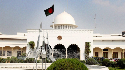 তিনি কোথায় মানাবেন