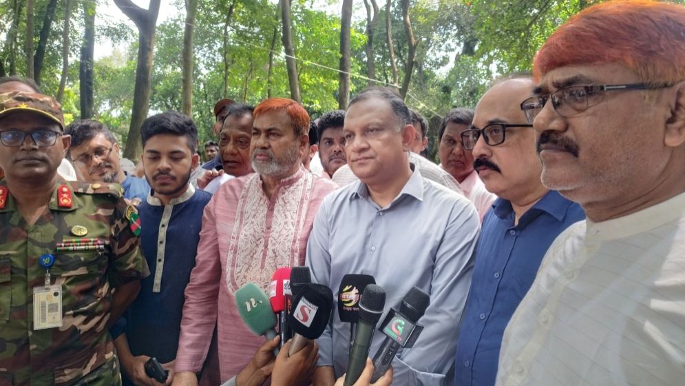 রাষ্ট্রায়ত্ত সব বন্ধ শিল্প কারখানা চালুর উদ্যোগ নিয়েছে সরকার: প্রতিমন্ত্রী শরীফুল