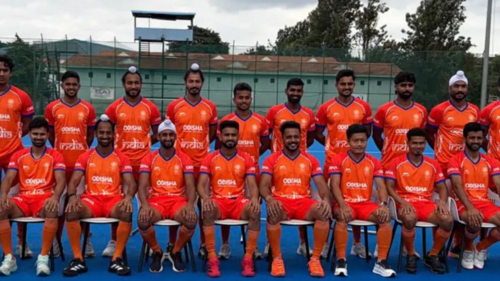 চিরচেনা নীল ছেড়ে বিশ্বকাপে গেরুয়া জার্সি পরে খেলবে ভারত
