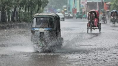 চলতি মাসে দেশজুড়ে টানা বৃষ্টি ও বন্যার আভাস
