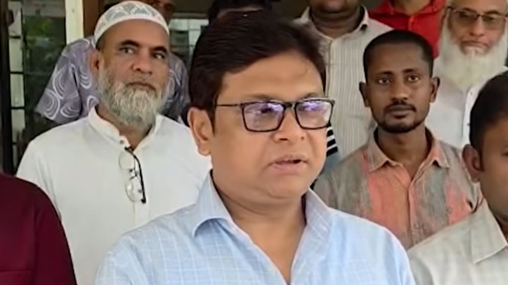গাজীপুরে ভূমি অফিসের সব কর্মকর্তা বরখাস্তের কারণ জানালেন জেলা প্রশাসক