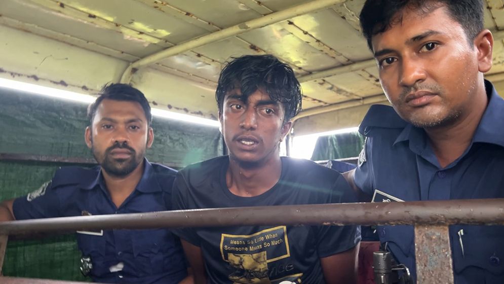 ৫ম শ্রেণির শিক্ষার্থীকে ধর্ষণ, যুবক আটক