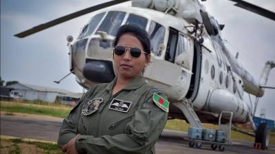 বিমানবাহিনীতে বেসামরিক পদে ৩৪২