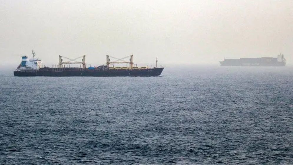 হরমুজ প্রণালিতে আবারও ট্যাংকার বিস্ফোরণ