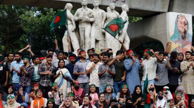 আমরা তার ছলনায় ভুলব না