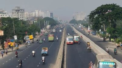 মেঘলা দিনেও ঢাকার বাতাস আজ ‘অস্বাস্থ্যকর’