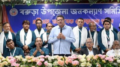 রাজনৈতিক স্বার্থের ঊর্ধ্বে উঠে মানুষের কল্যাণে কাজ করতে হবে