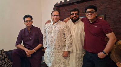 একসঙ্গে নব্বই দশকের পর্দা কাঁপানো চার তারকা