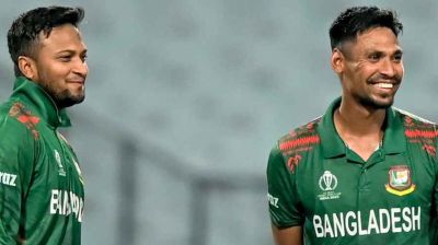 বিদায় সাকিব, মোস্তাফিজকে ধরে রাখল দুবাই