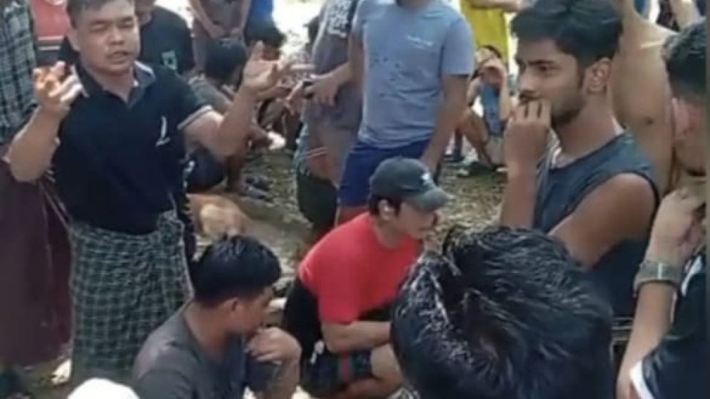 মালয়েশিয়ায় প্লাইউড কোম্পানিতে ৩ মাস ধরে বেতন বকেয়া