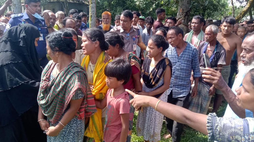 ঝর্ণার পাশে পুঁতে রাখা হয় ব্যবসায়ীর লাশ, গারো নারী-পুরুষসহ আটক ১৯