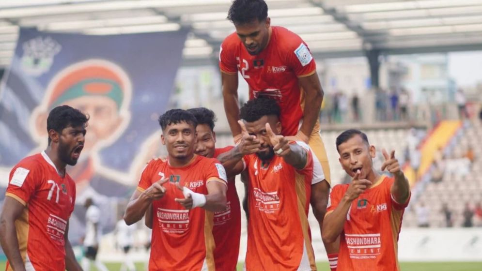 কিংসের নিষেধাজ্ঞা বেড়েই চলছে
