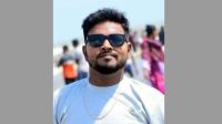পাসপোর্ট অফিসের সামনে প্রকাশ্যে যুবককে কুপিয়ে হত্যা