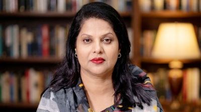 ২৫ মেধাবী শিক্ষার্থীকে চিঠি লিখলেন ডিসি ফরিদা
