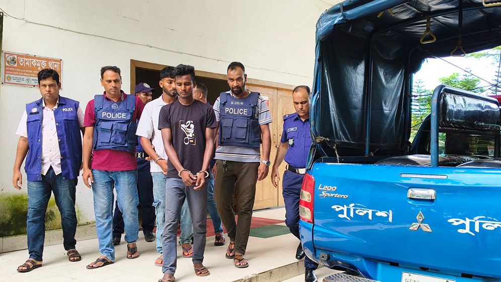 জমি না পেয়ে শ্বশুরকে হত্যা করেন পুত্রবধূ, দাফনের প্রস্তুতিকালে লাশ উদ্ধার