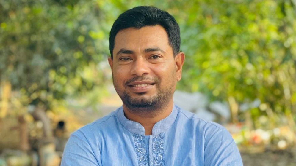 টুঙ্গিপাড়া উপজেলা ছাত্রলীগের সাবেক সভাপতি ঢাকায় গ্রেফতার