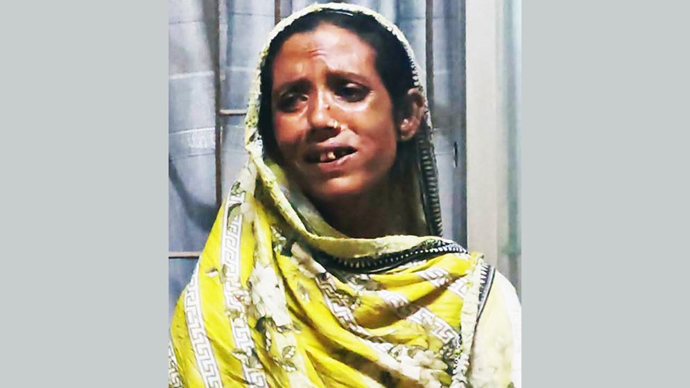 বগুড়ায় মাদকসহ ১৬ মামলার আসামি শাপলা গ্রেফতার