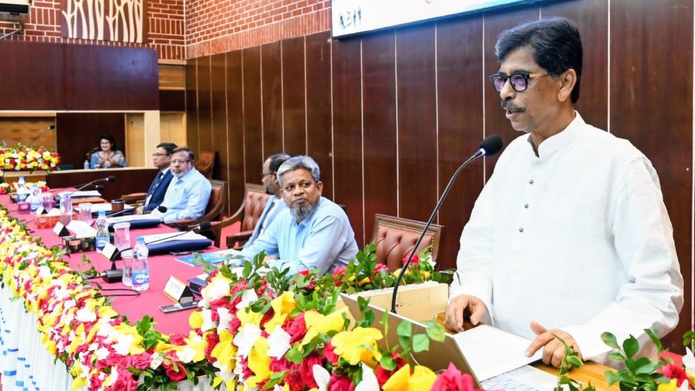 মৎস্য উৎপাদনে মান নিশ্চিত করে রপ্তানি বাড়াতে হবে: কৃষিমন্ত্রী
