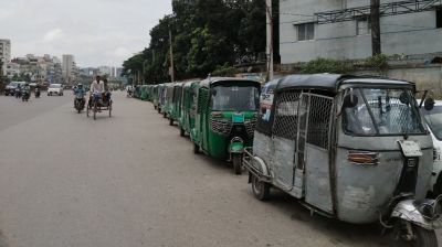রাজধানীতে গ্যাস সংকটে সিএনজি চালকদের নাভিশ্বাস